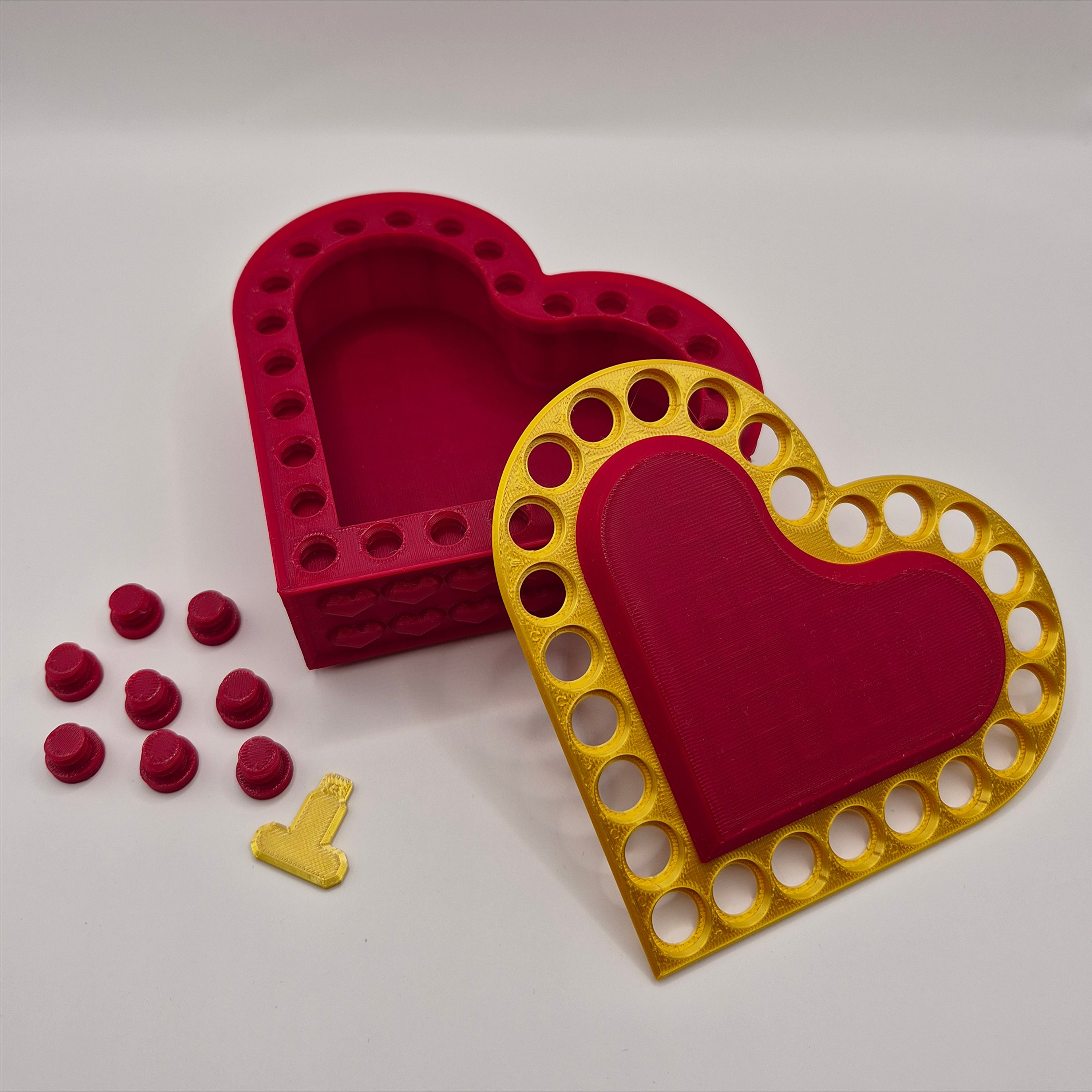 Skręcane pudełko w kształcie serca na prezent łamigłówka - zdjęcie 2